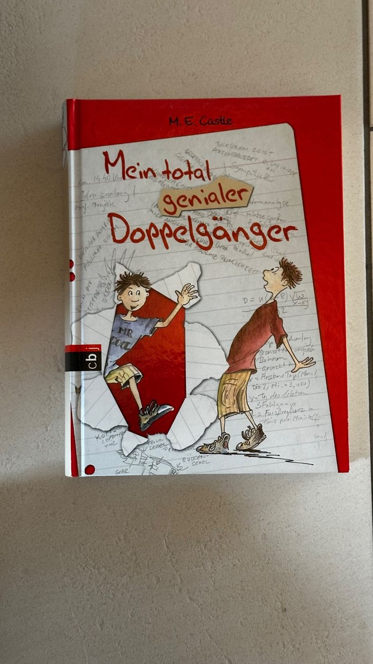 Libri: Kinderbuch "Mein total genialer Doppelgänger" – Usato da Bannwil venduto da lk05
