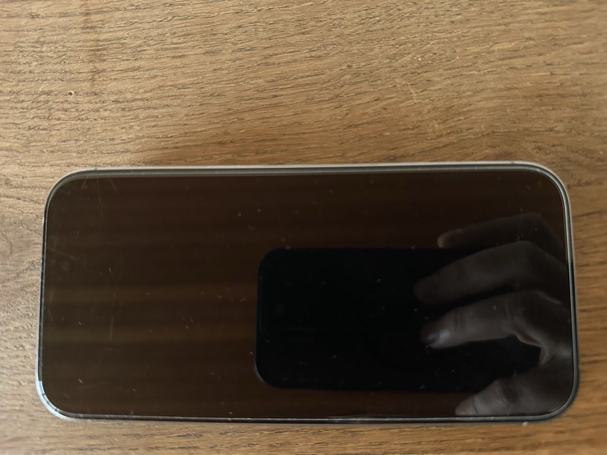 Apple Handys / Smartphones: Iphone 16 pro 128GB – Gebraucht aus Büttikon AG von Jaden_ft9w 4