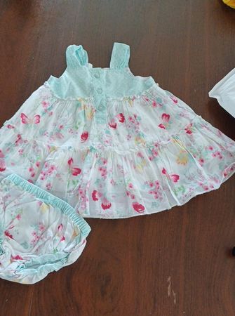 Sommerliches Babykleid mit Höschen, ab 1Monate