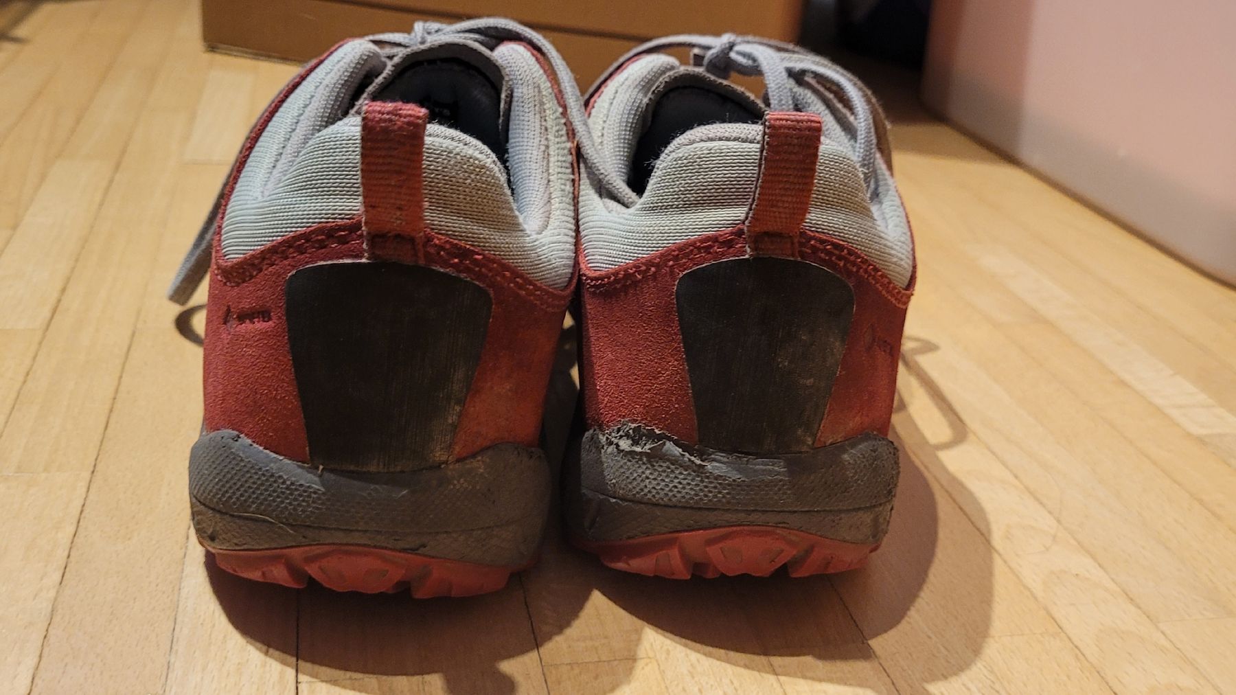 Scarpe da donna: Wanderschuhe Asolo Gr. 37.5 goretex – Usato da Magden venduto da FraMali76 3