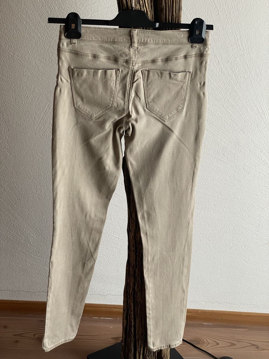 Vero Moda Jeans: VERO MODA jeans in beige Gr.S/34 – Usato da St. Moritz venduto da hdj_dd7v 2