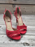 Tamaris Stilettos rot Wildleder Grösse 38 neuwertig