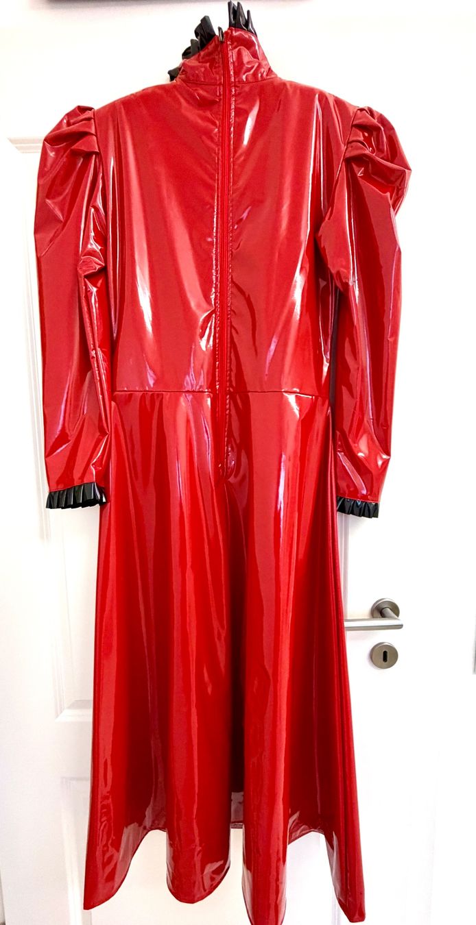 Kleider: Maxi robe rouge imitation latex – Gebraucht aus giffers von sev_c9x9 7
