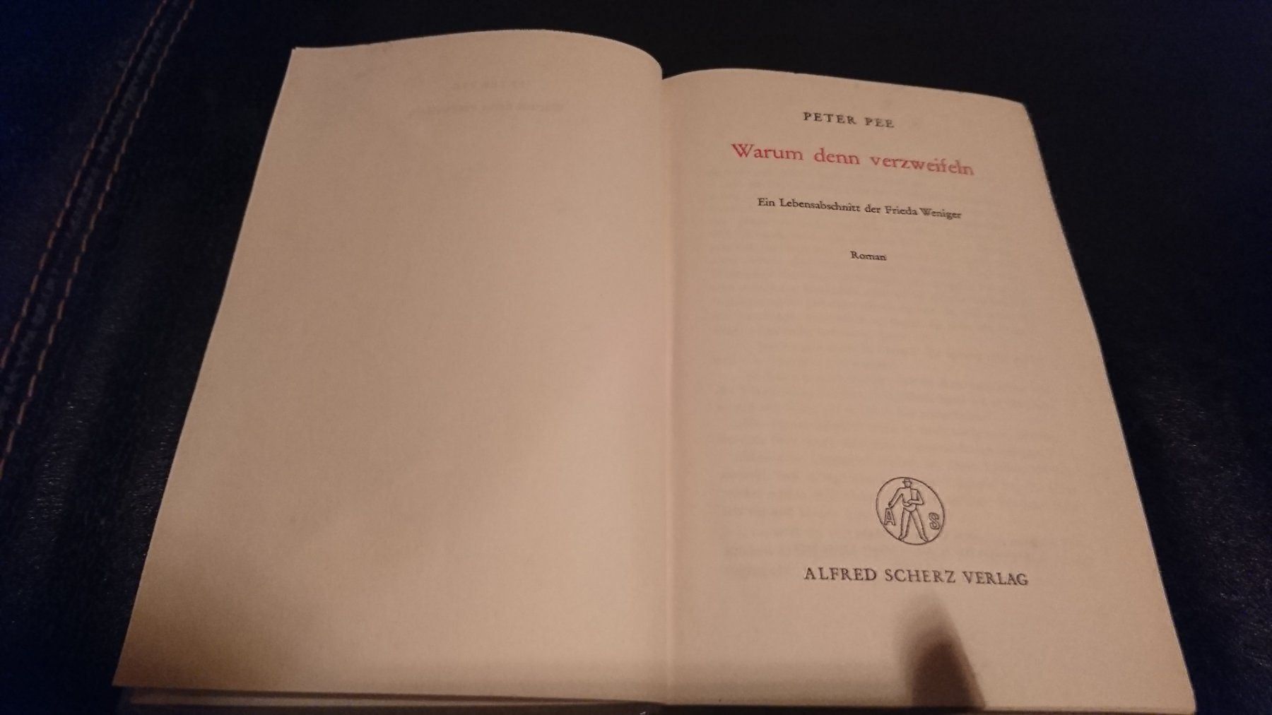 Libri: Peter Pee - Warum denn verzweifeln – Usato da Remetschwil venduto da Privatflohmi 2