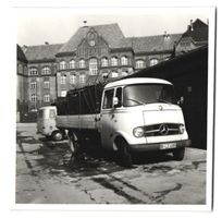 2 Berlin, Lastwagen Mercedes Benz, Prits