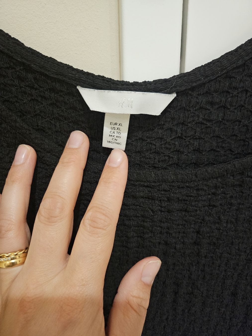 H&M Vestiti: Kleid Waffeloptik schwarz gr.XL H&M – Usato da Allschwil venduto da na.wi.90 1