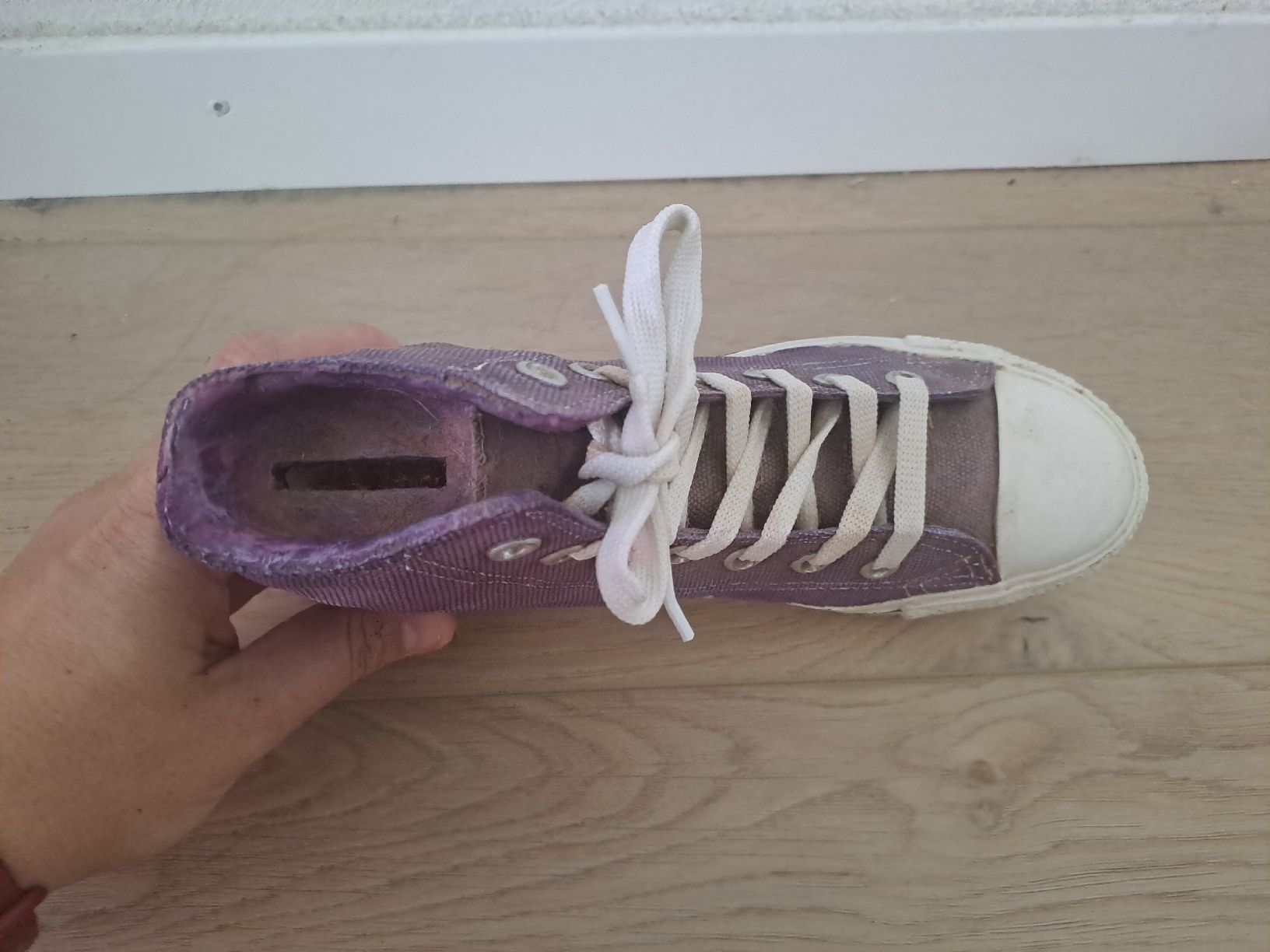 Tirelires: Tirelire basket Converse – D'occasion à Aigle par chl_29wp 1