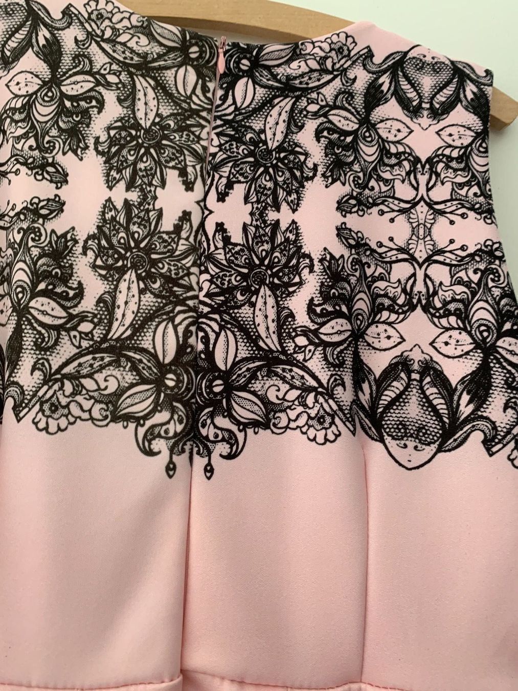 Vestiti: Kleid rosé – Nuovo (secondo la descrizione) da Eichberg venduto da Jaasaa96 2