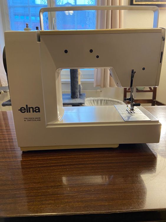 Nähmaschine Elna „elnita“ von Tavaro S.A. (Gebraucht) in Valencia für ...