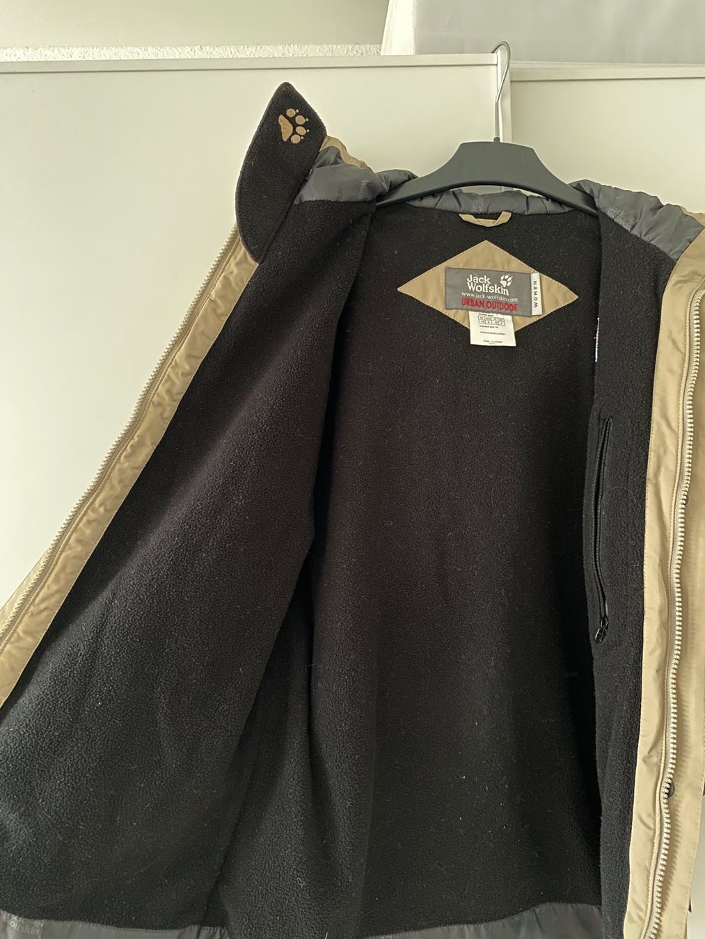 Jack Wolfskin Vestes: Jack Wolfskin Übergangsjacke, Grösse 34 – D'occasion à Winterthur par marisole4 6