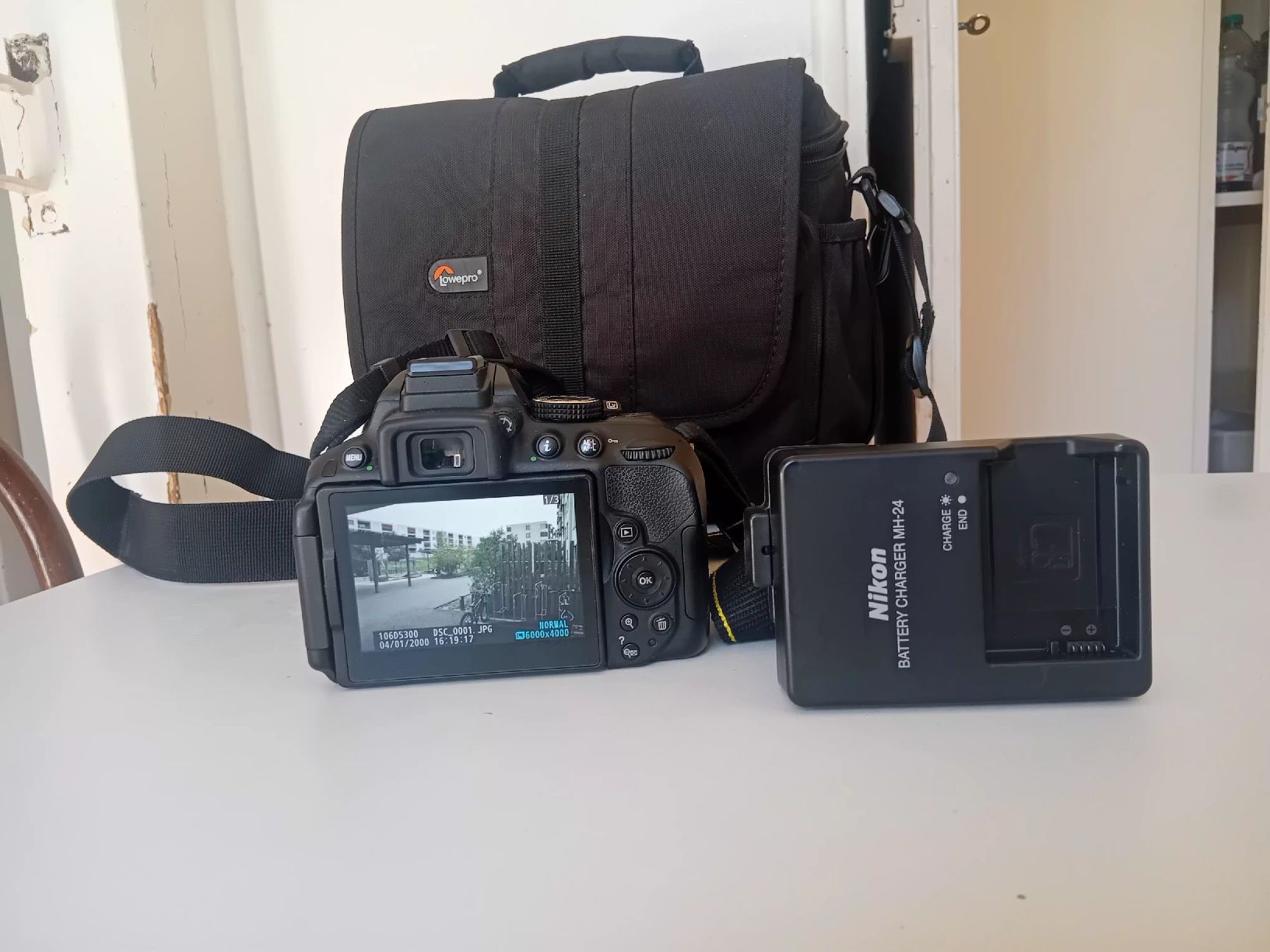 Nikon Fotocamera: NIKON 5300D  – Usato da Lausanne venduto da tal_8ntx 1