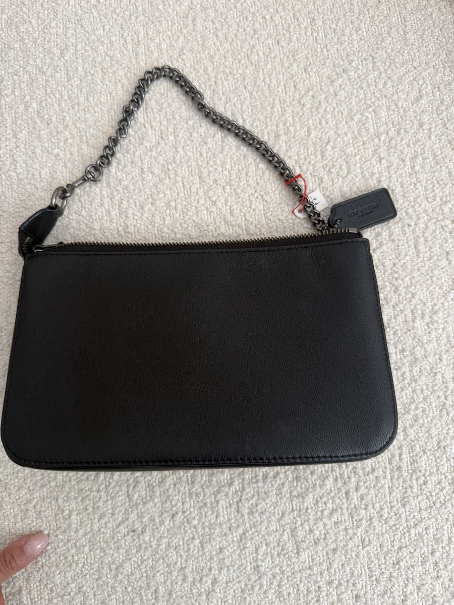 Coach Taschen für Damen: Coach black leather clutch with chain – Neu (gemäss Beschreibung) aus Zürich von dmedina147 1