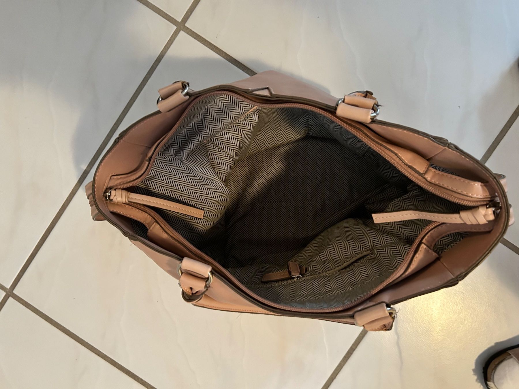 Gabor Taschen für Damen: Damenhandtasche – Gebraucht aus Gutenswil von walker60 3
