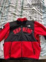 Supreme The North Face Arc Logo Denali Fleecejacke Rot