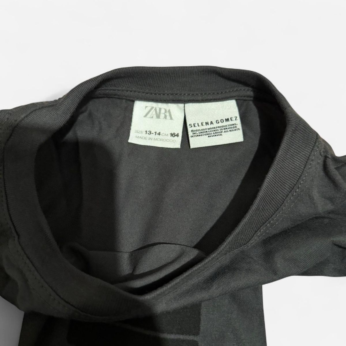 Zara T-Shirts: Zara Selena Gomez T-Shirt – Neu und originalverpackt aus Basel von 1moonstar 2