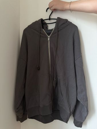 Brandy Melville Zipper grau