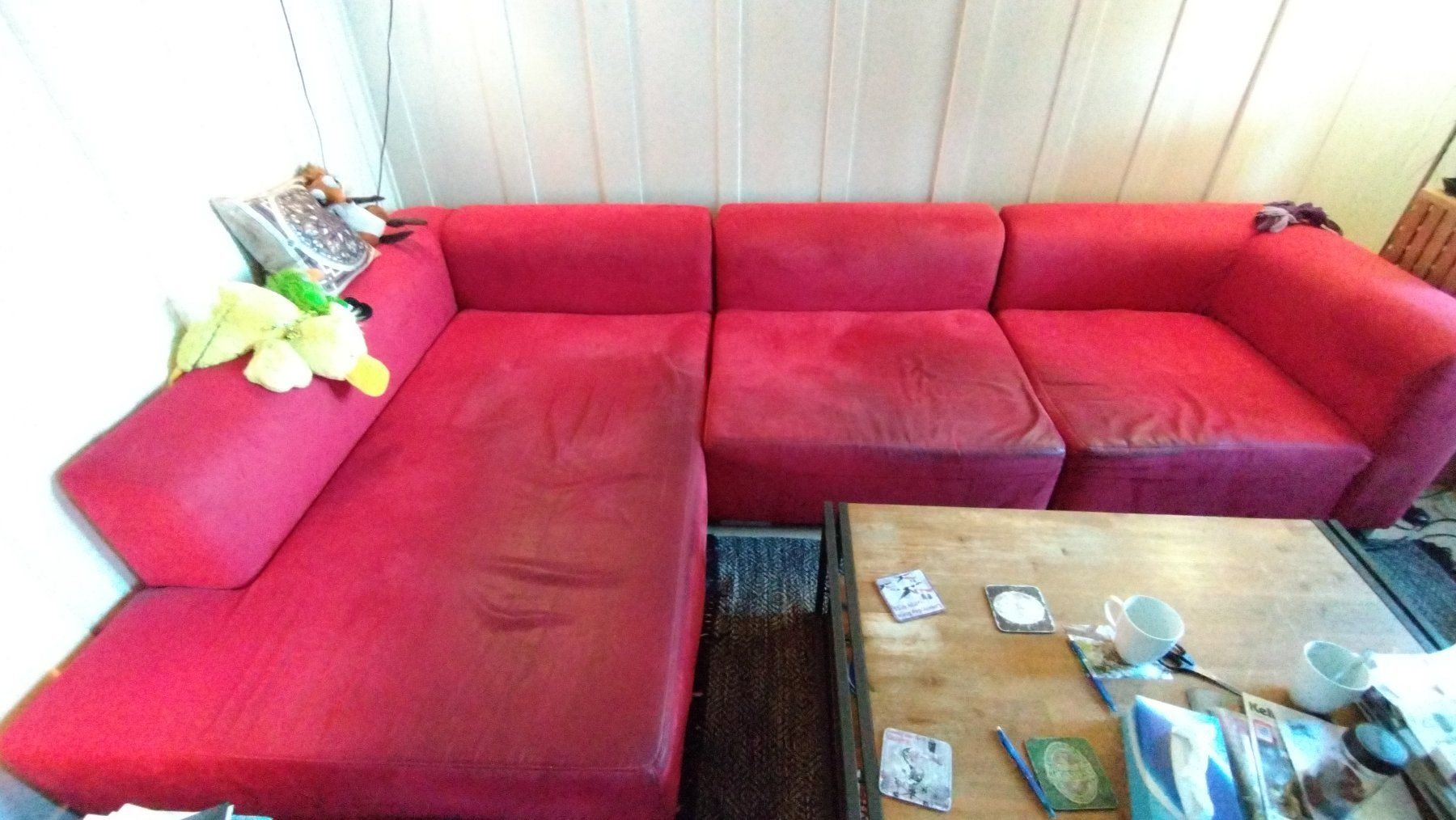 Divani: Grosses rotes Ecksofa abzugeben – Usato da Bern venduto da Connae75 1