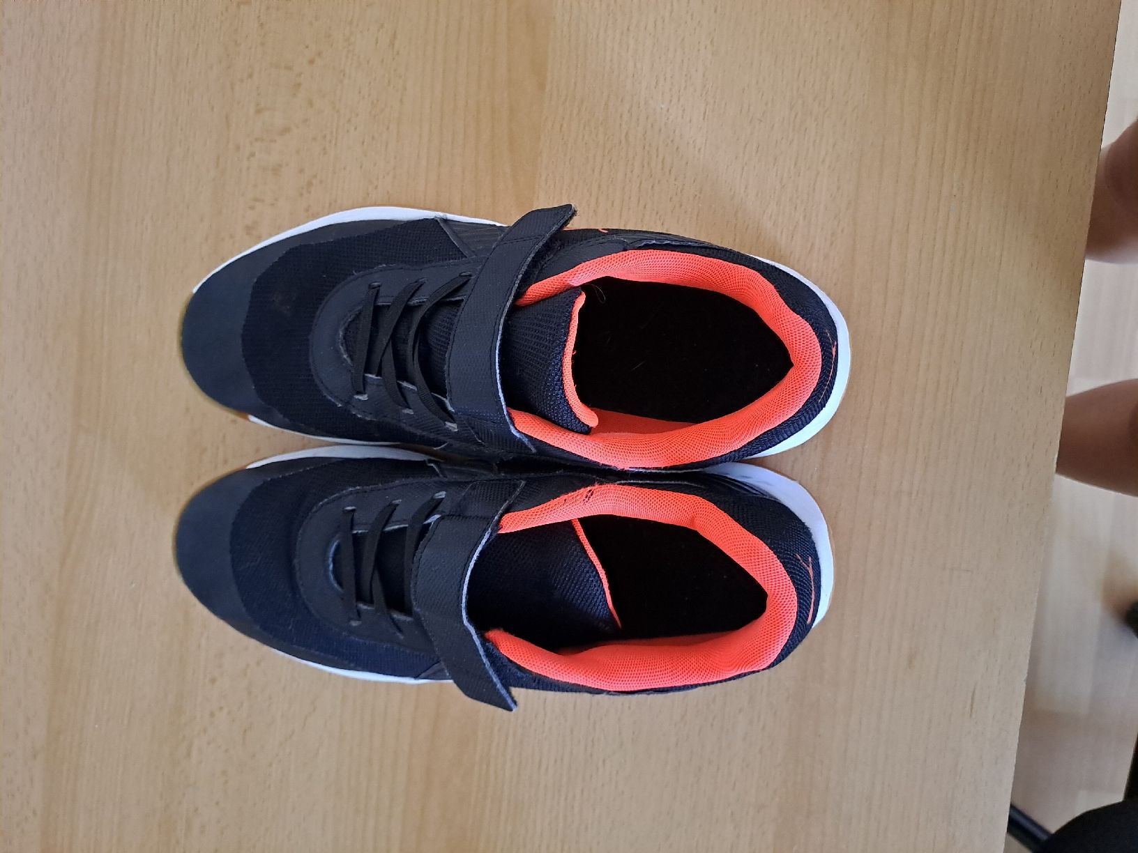 Scarpe per ragazzi: Turnschuhe gr. 40 – Nuovo (secondo la descrizione) da Rothenburg venduto da 123odermatt