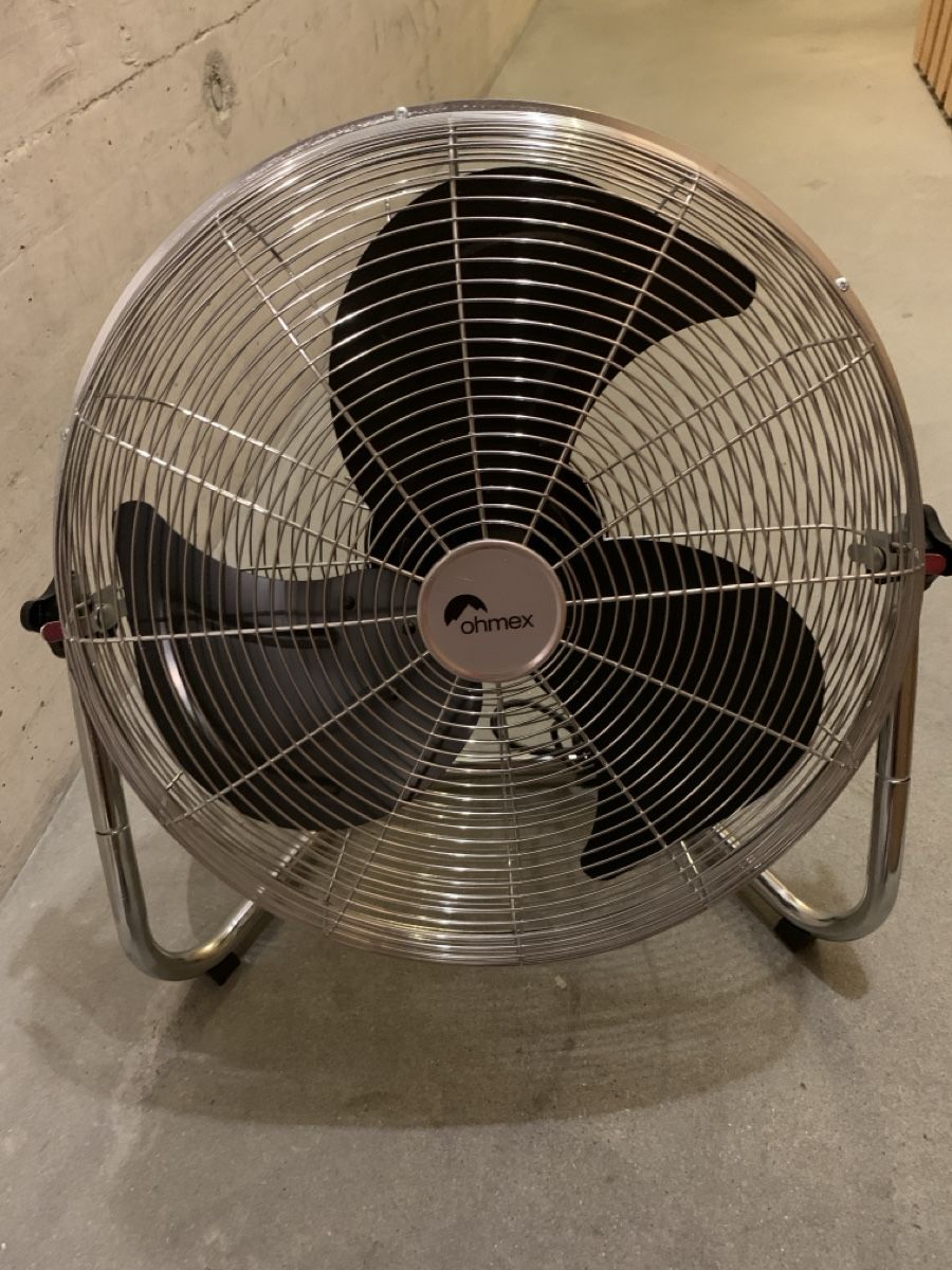 Ventilatoren: Grosser Ventilator, 100 W , Ø :50 cm – Gebraucht aus Romanshorn von Lilien03 5