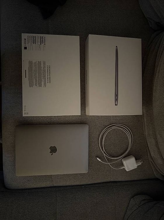 13-inch MacBook Air with Apple M1 chip 256GB SSD (Gebraucht) in ...