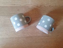 Set of 2 ceramic mugs, grey with white dots