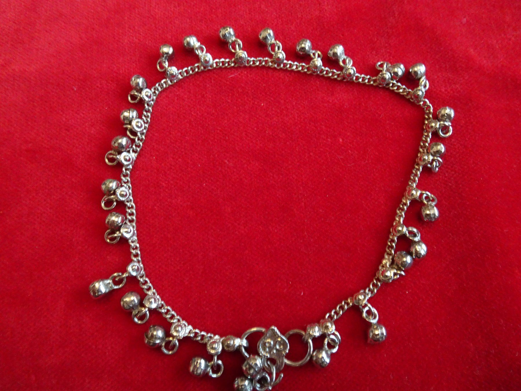 Bracciali & Braccialetti: Arm / Fussketteli – Usato da St.Gallen venduto da Diva021