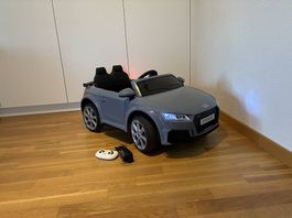 Kinderauto - Elektrisches Auto "Audi TTRS" - Lizenziert