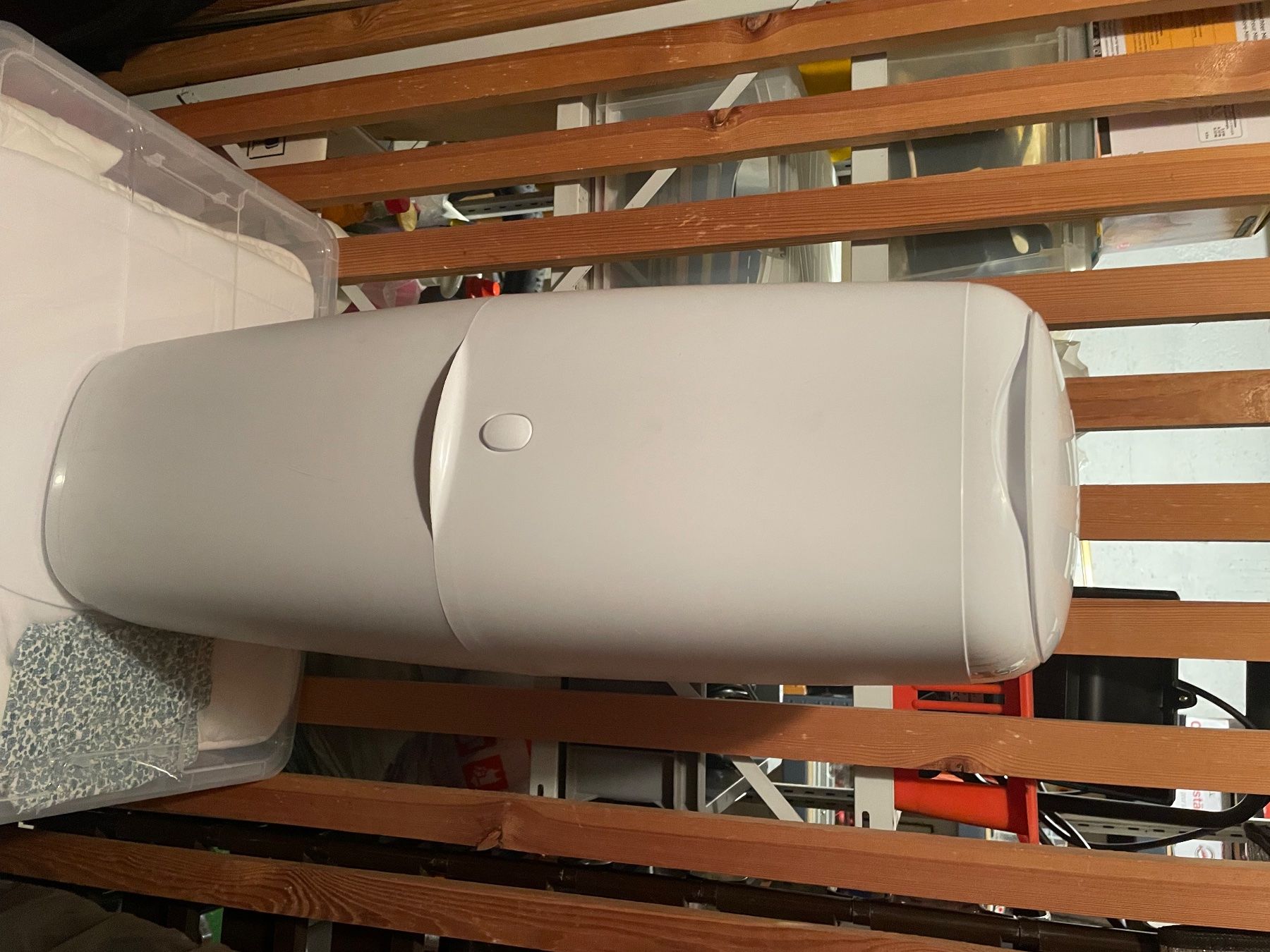 Lotti di vestiti: Clothes from new born to 2+, diaper bin & bottle sterilizer – Usato da Meilen venduto da val_tsv8 9