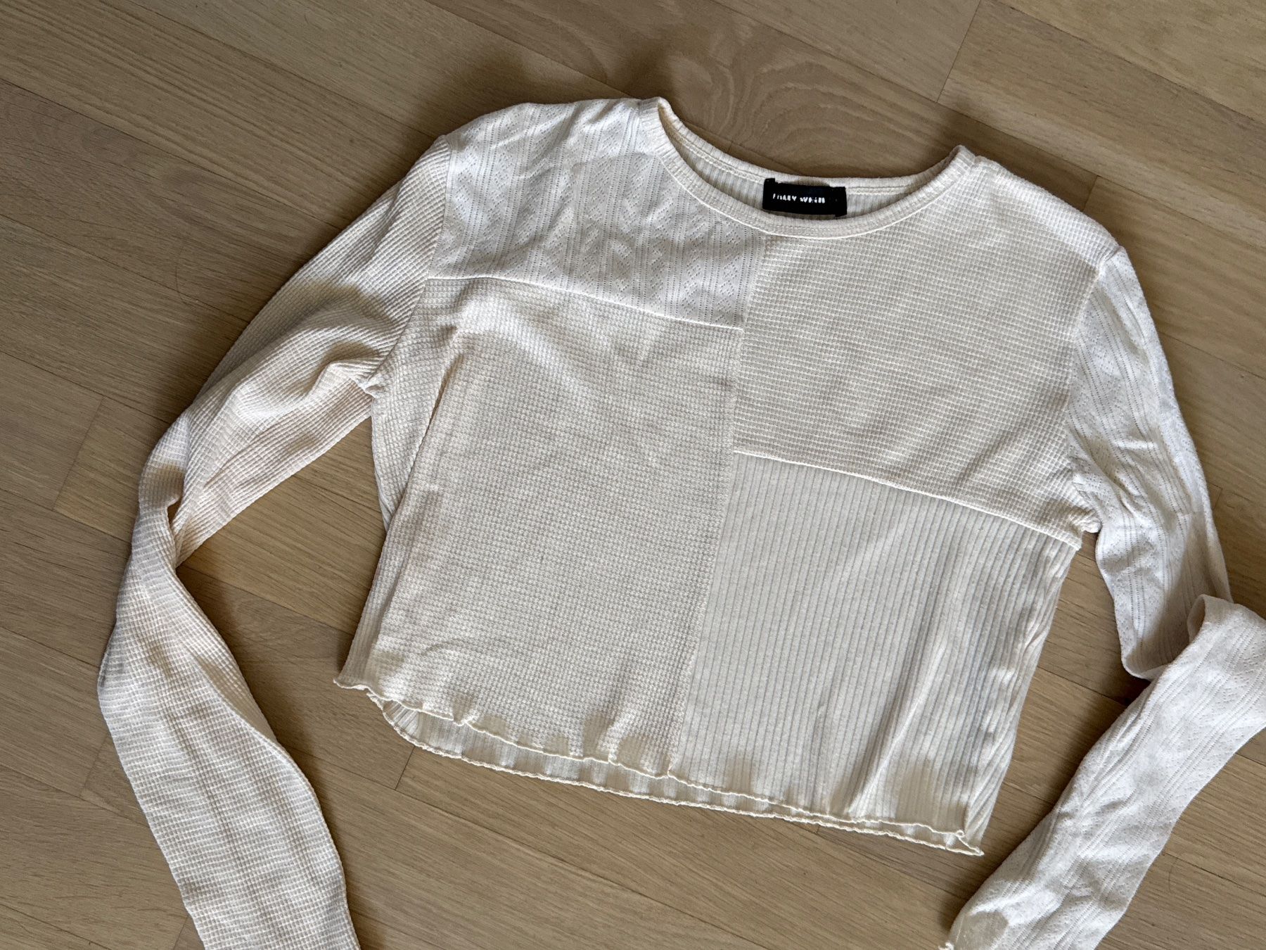 Top: TALLY WEIJL- Damen Kurz Pulli , Gr. M – Usato da Amriswil venduto da used2use 1