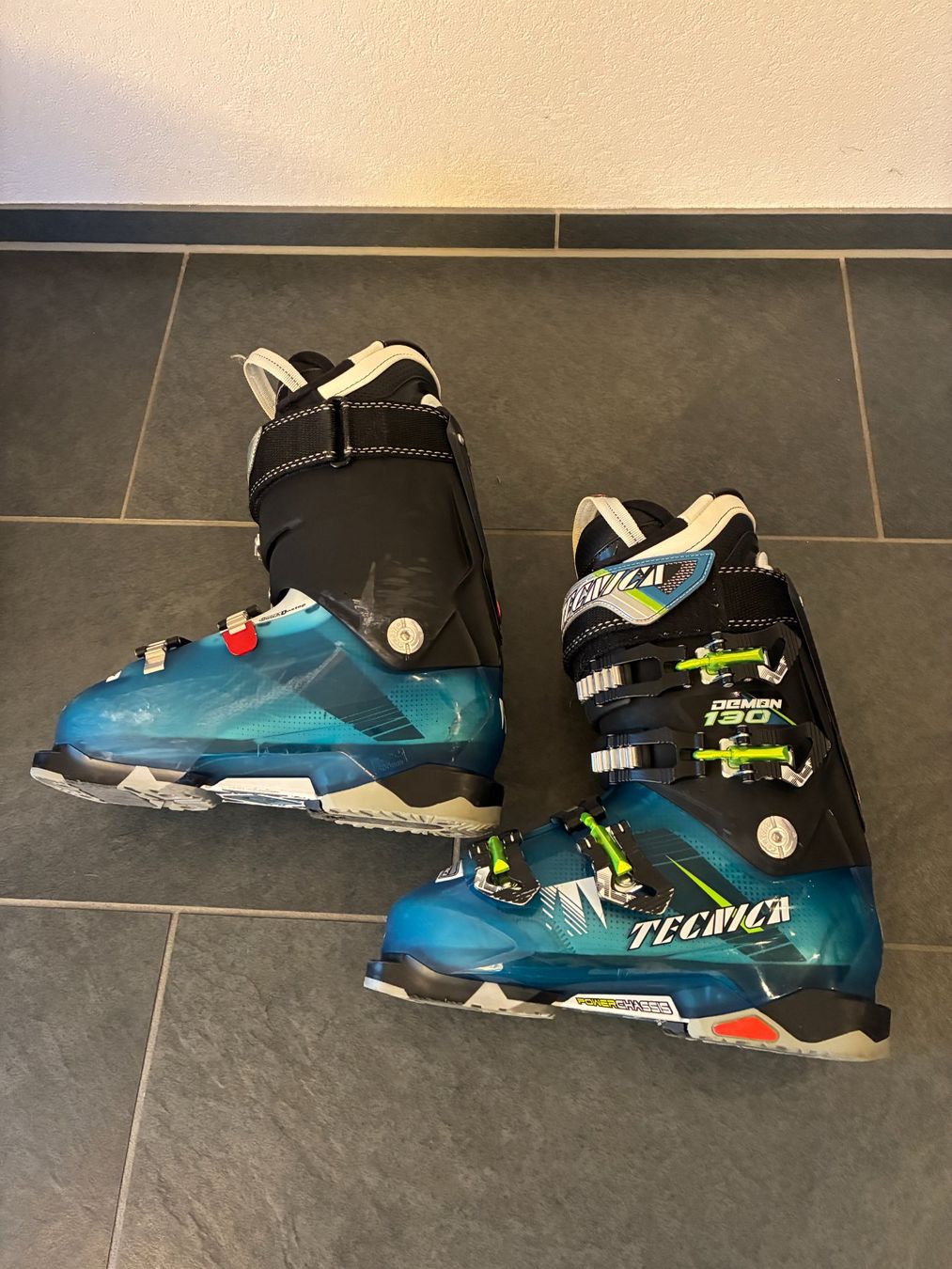 Tecnica Scarpe da uomo: Skischuhe Tecnica Demon 130 – Usato da Wangen ZH venduto da Beenee71 3