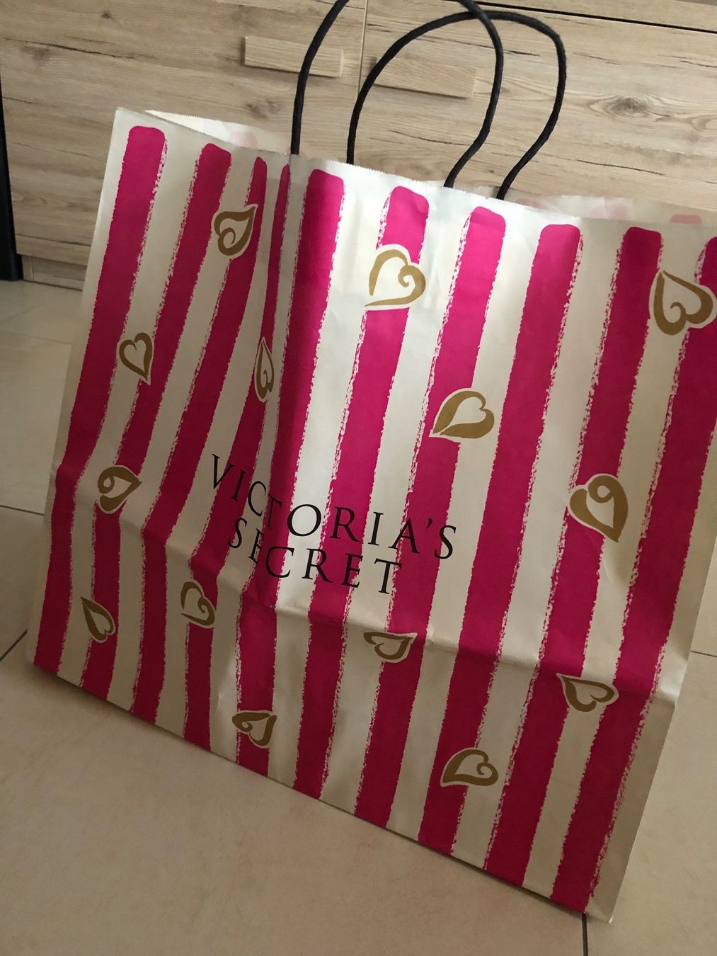 Victoria's Secret Borse da donna: Victoria’s Secret bag – Usato da Davesco-Soragno venduto da dvf_7h6d 1