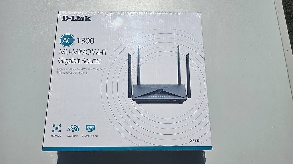 Modem & Router: D Link 1300 MU-MiMO WiFi Router – Usato da Cazis venduto da ramunrinsche