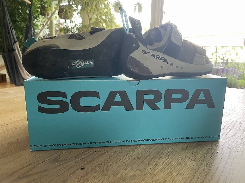 Scarpe da uomo: Scarpa Origin Kletterschuhe Gr. 35 – Usato da Baden venduto da Mary-Lu12 2