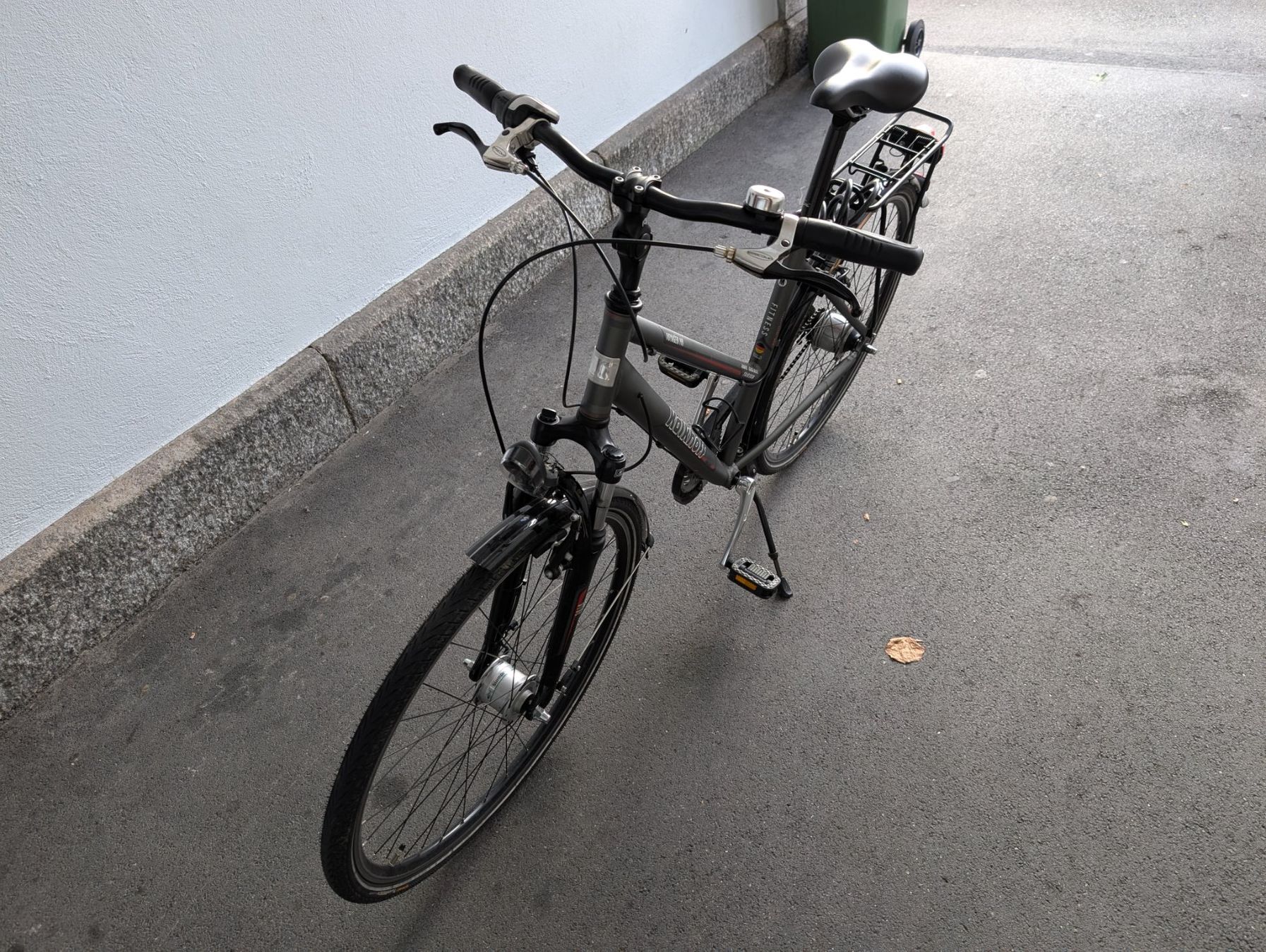 Kalkhoff Biciclette: Kalkhoff Voyager Pro - Size M – Nuovo (secondo la descrizione) da Luzern venduto da Tdawg54 1