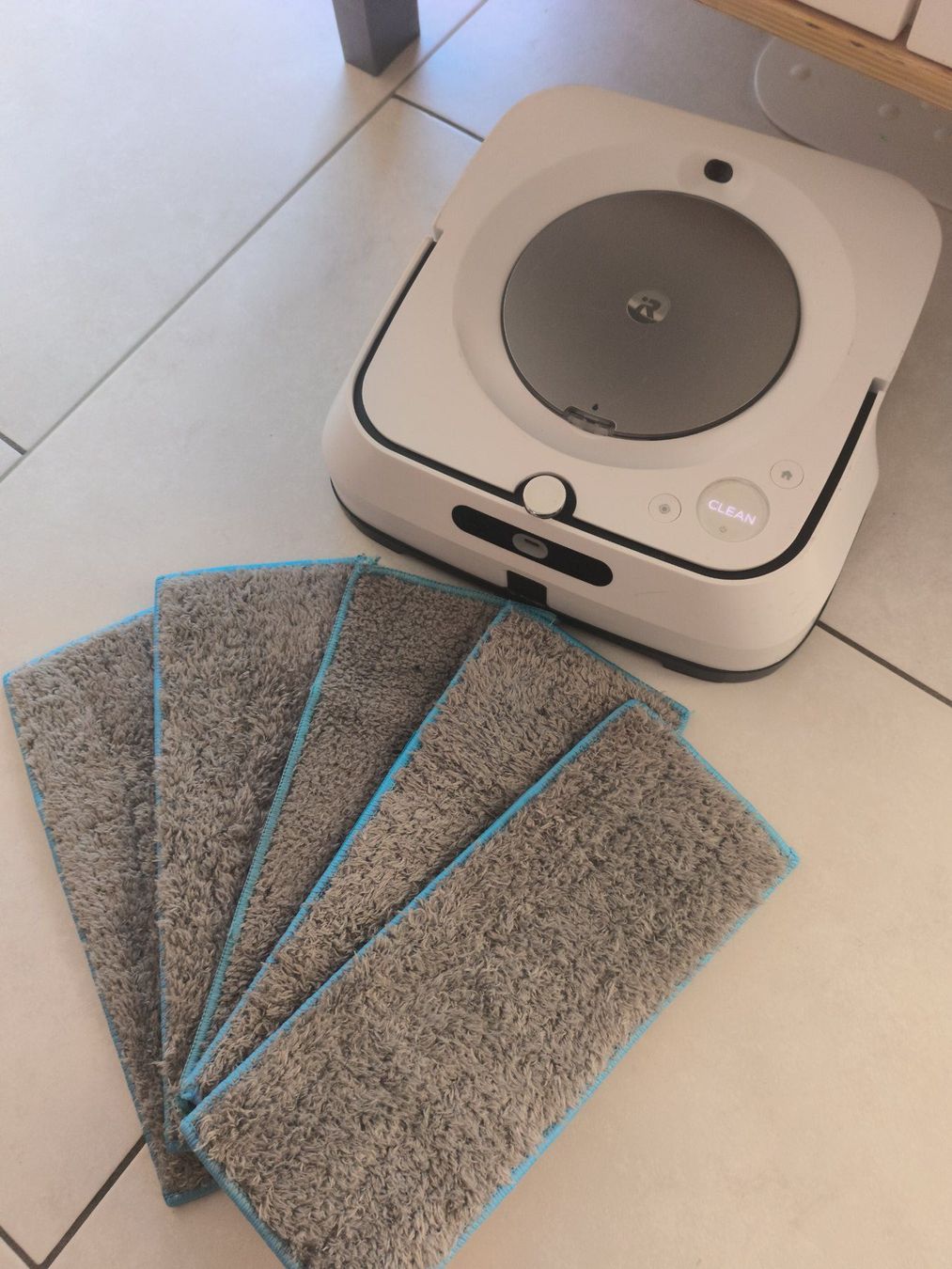 Irobot Aspirapolveri & Accessori: iRobot Braava jet m6 mit 6st mop aufsatz – Usato da Root venduto da MarySss