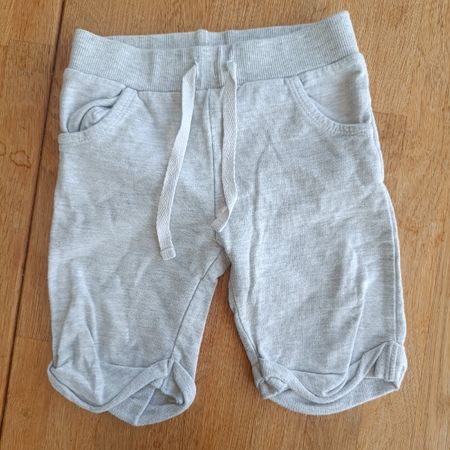 Hose Grösse 80