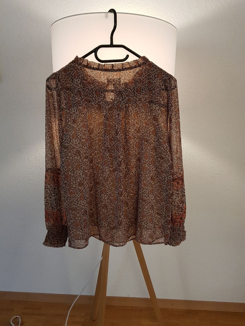 Maison 123 Camicette: Chemisier Maison 123 Paris, Taille 36 – Usato da Veyrier venduto da sosozizou 1