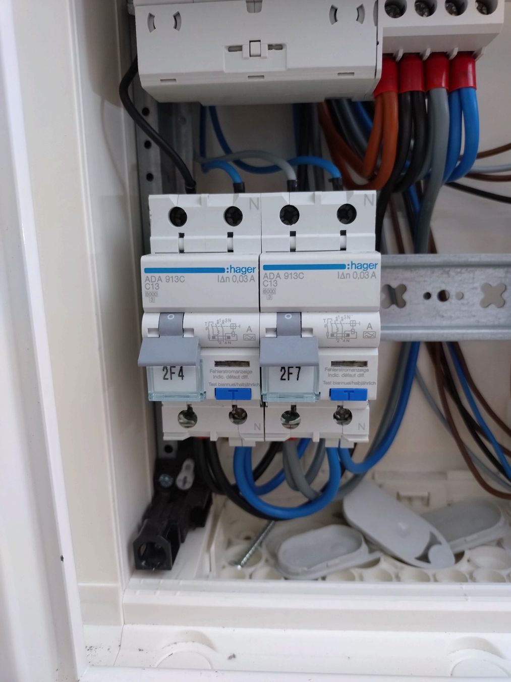 Alimentazione elettrica: Elektroverteiler Unterverteilung – Usato da Steinhausen venduto da _Bergler_ 7