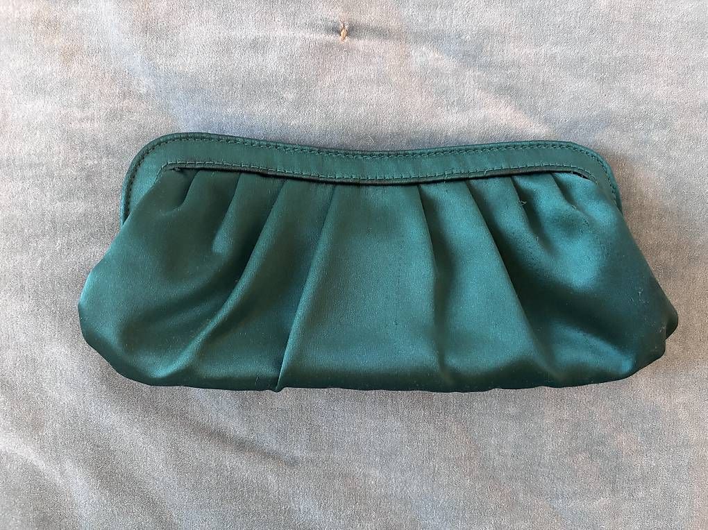 Borse da donna: Tasche Grün Seide – Usato da Zürich venduto da AnnaPech 1