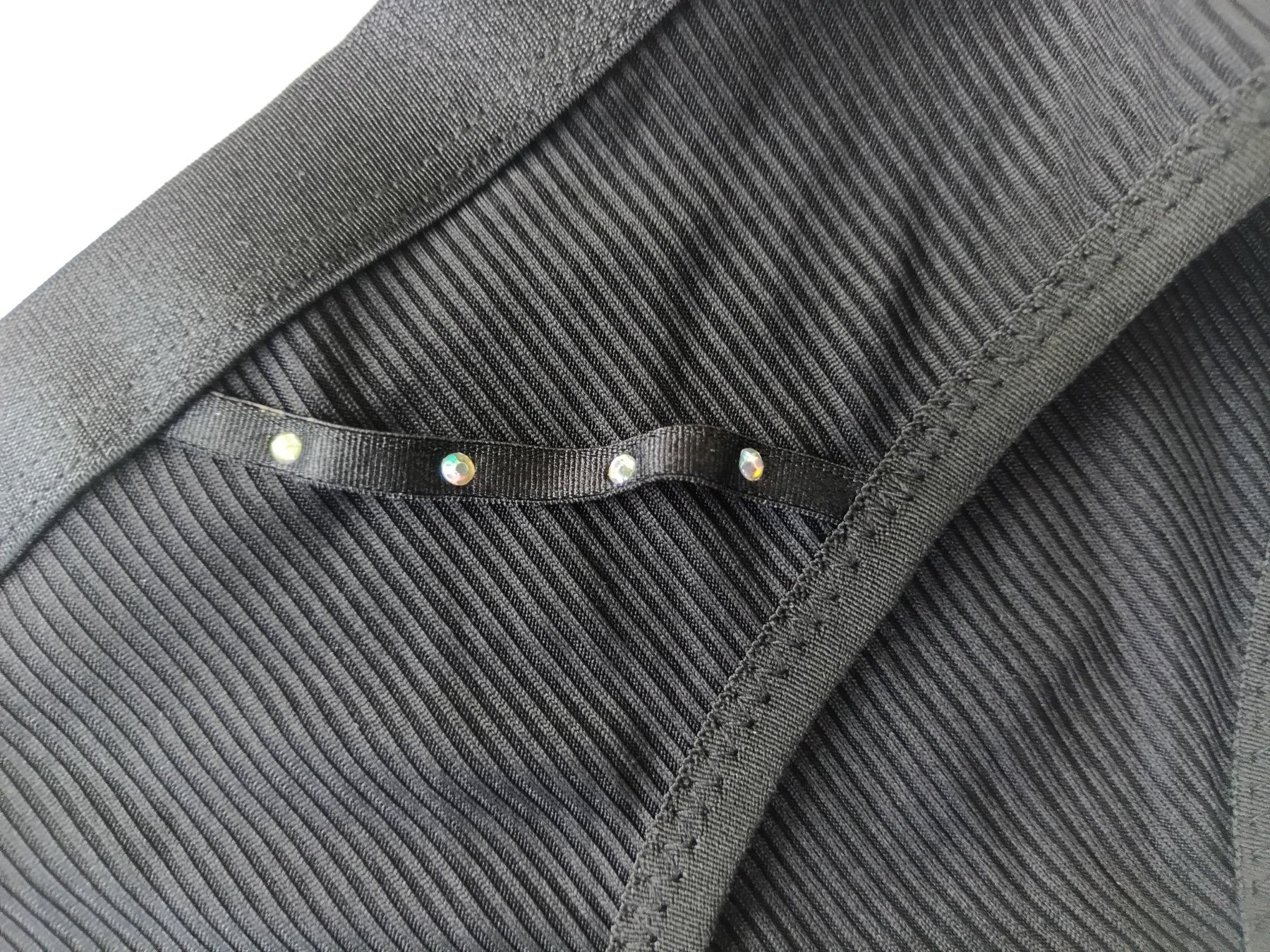 Sonstige Unterwäsche: Schwarzer Damen Slip mit Steinchen – Neu und originalverpackt aus Wängi von Ladys_First