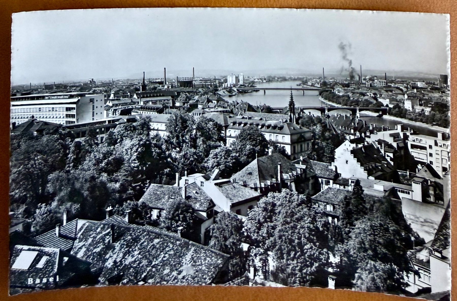 Cartoline postali: Basel - Panorama 1948 – Usato da Lutry venduto da Ediego