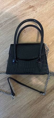 Handtasche