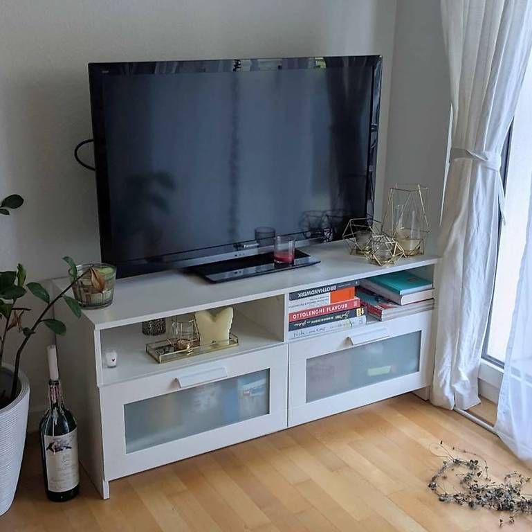 Ikea Mobili TV: TV Sideboard – Usato da Zürich venduto da nat_zjl8