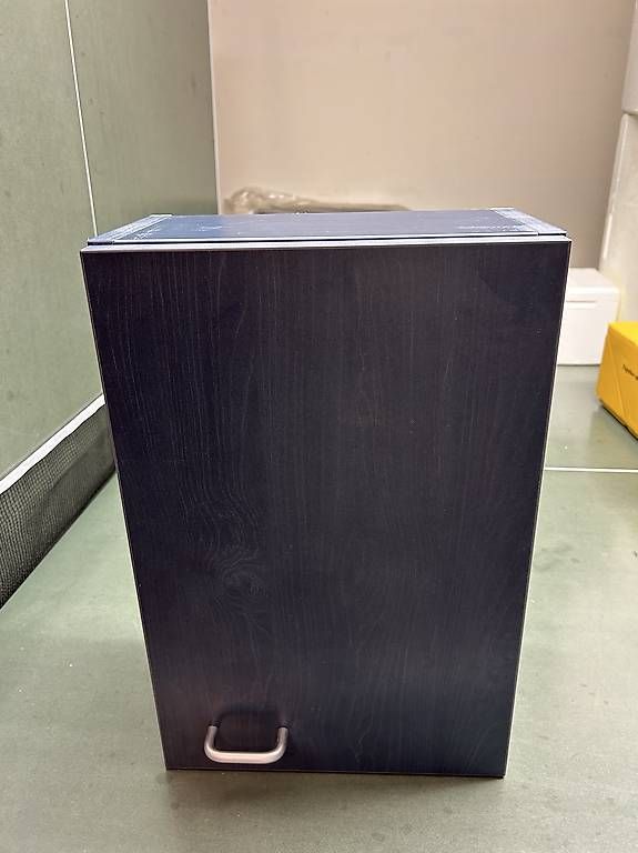 Armadi: Armoire pour salle de bain – Usato da Vouvry venduto da Vouvrisa