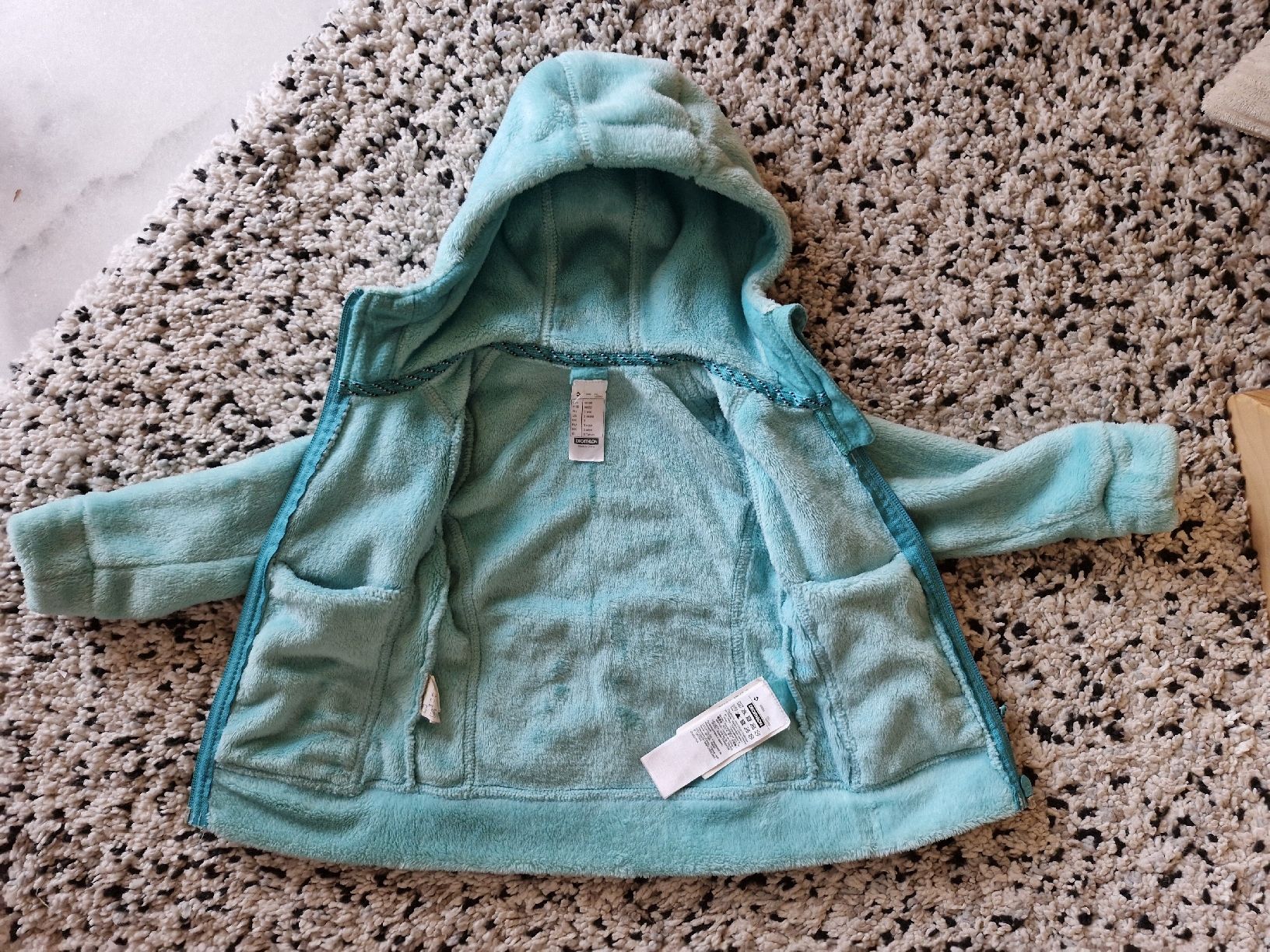 Giacche & Cappotti: 2 Kinderjacken Softshell und Plüsch Gr. 92/98 – Usato da Basel venduto da Andrealin 3