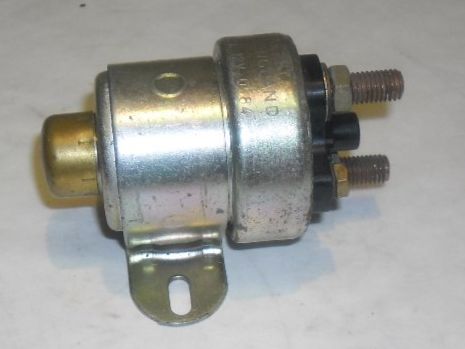 Sonstiges Fahrzeugzubehör: Magnetschalter - LUCAS , 12 Volt – Gebraucht aus Büren SO von omsa