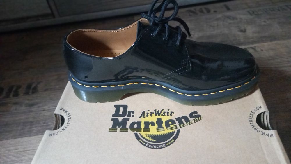 Dr. Martens Air Wair Schwarz Grösse 40 | Comprare Su Ricardo