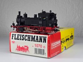 Fleischmann 1070, DB, BR 70, BR 70091, Digital, Vitrine