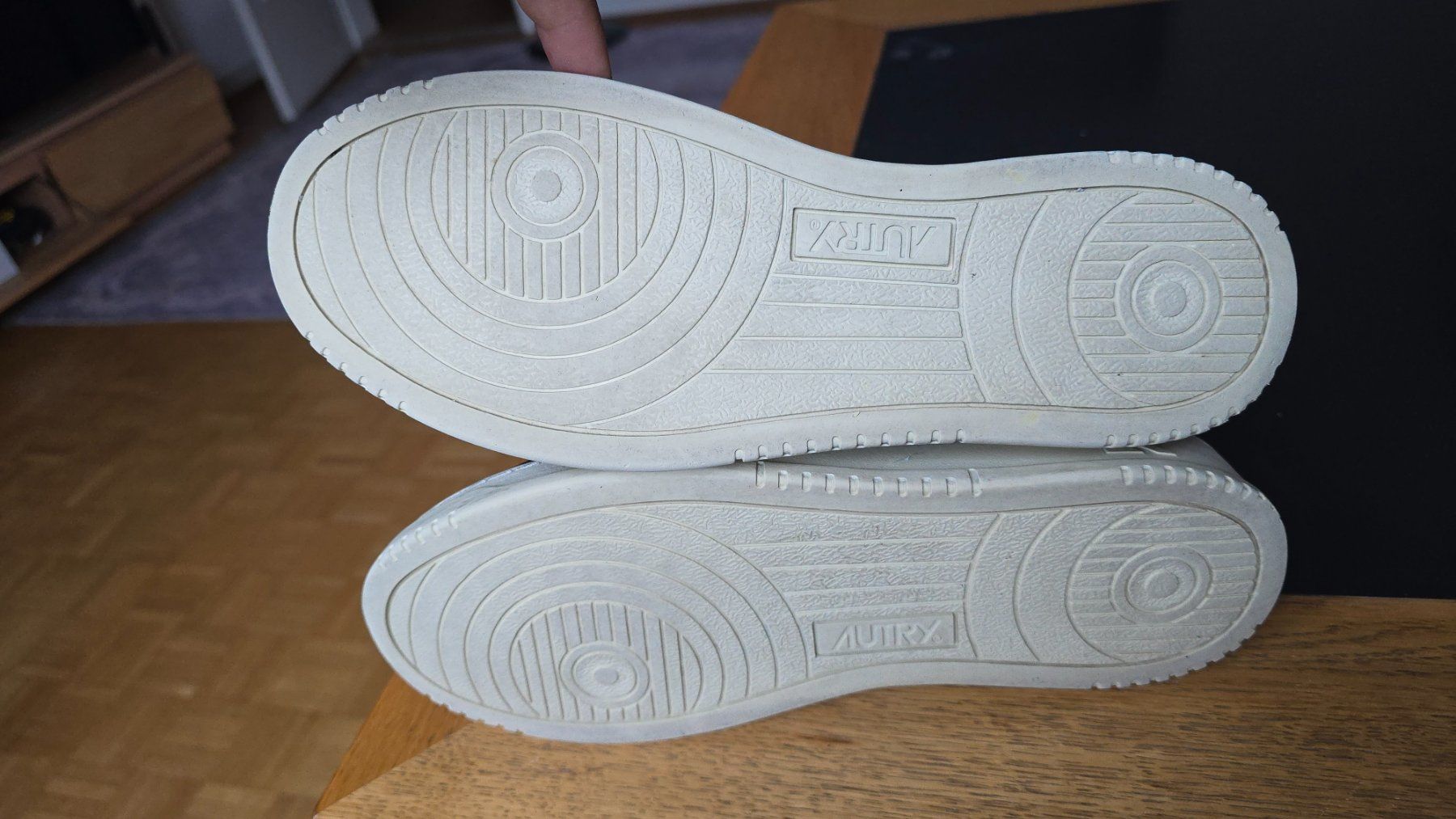 Autry Scarpe da uomo: Autry Medalist Low in Dunkelblau   .  EU 41 – Usato da Wallisellen venduto da theblacksheep 5