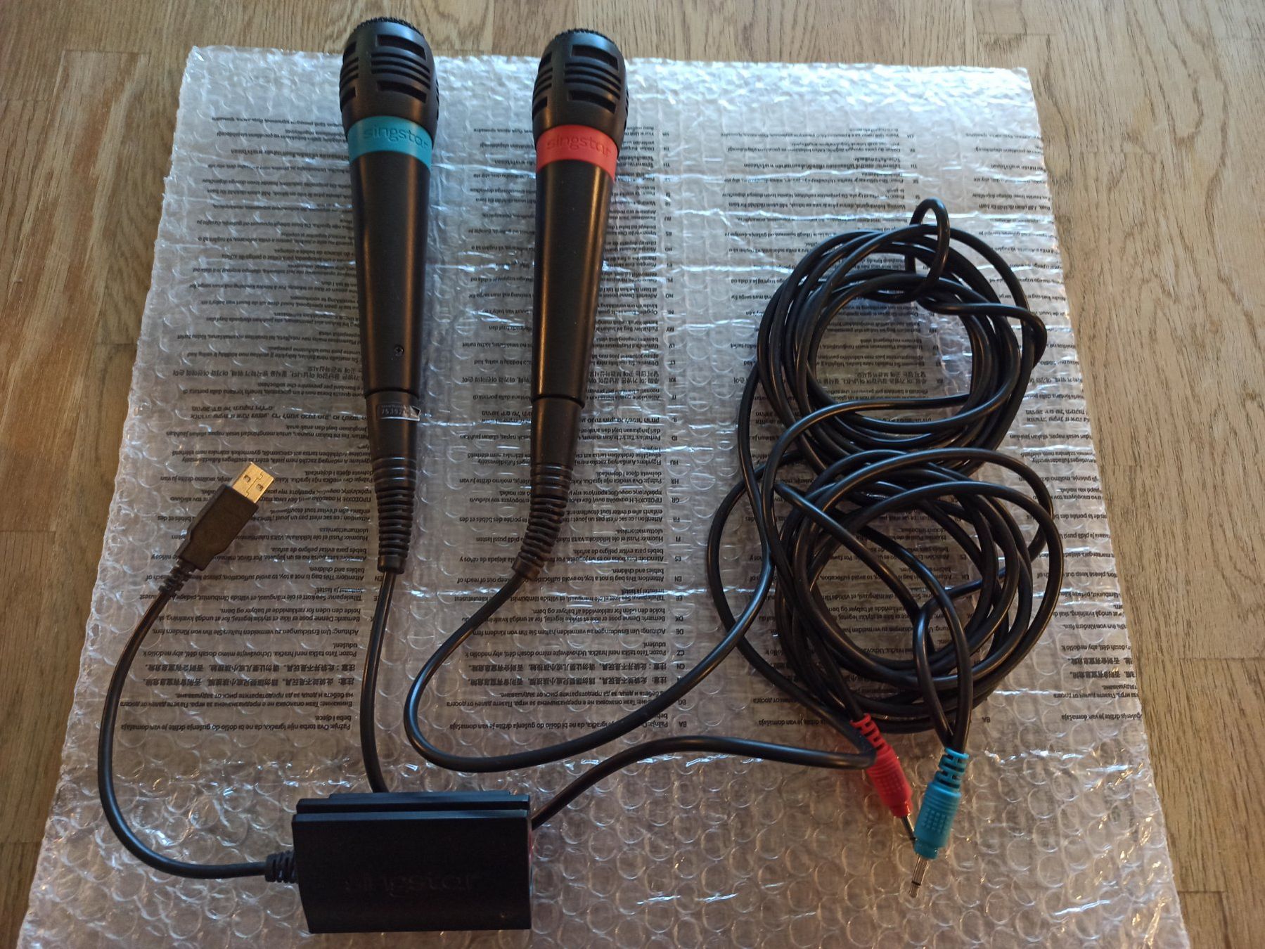 Controller: Original SingStar Mikrofone für PS2 / PS3 – Usato da Oberweningen venduto da mar_87mx